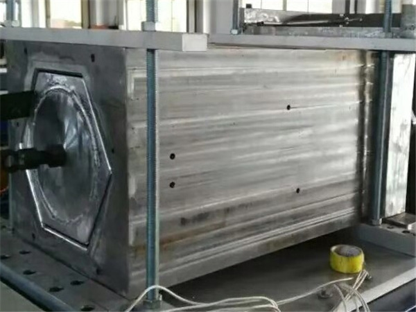 玻璃鋼陽極管模具